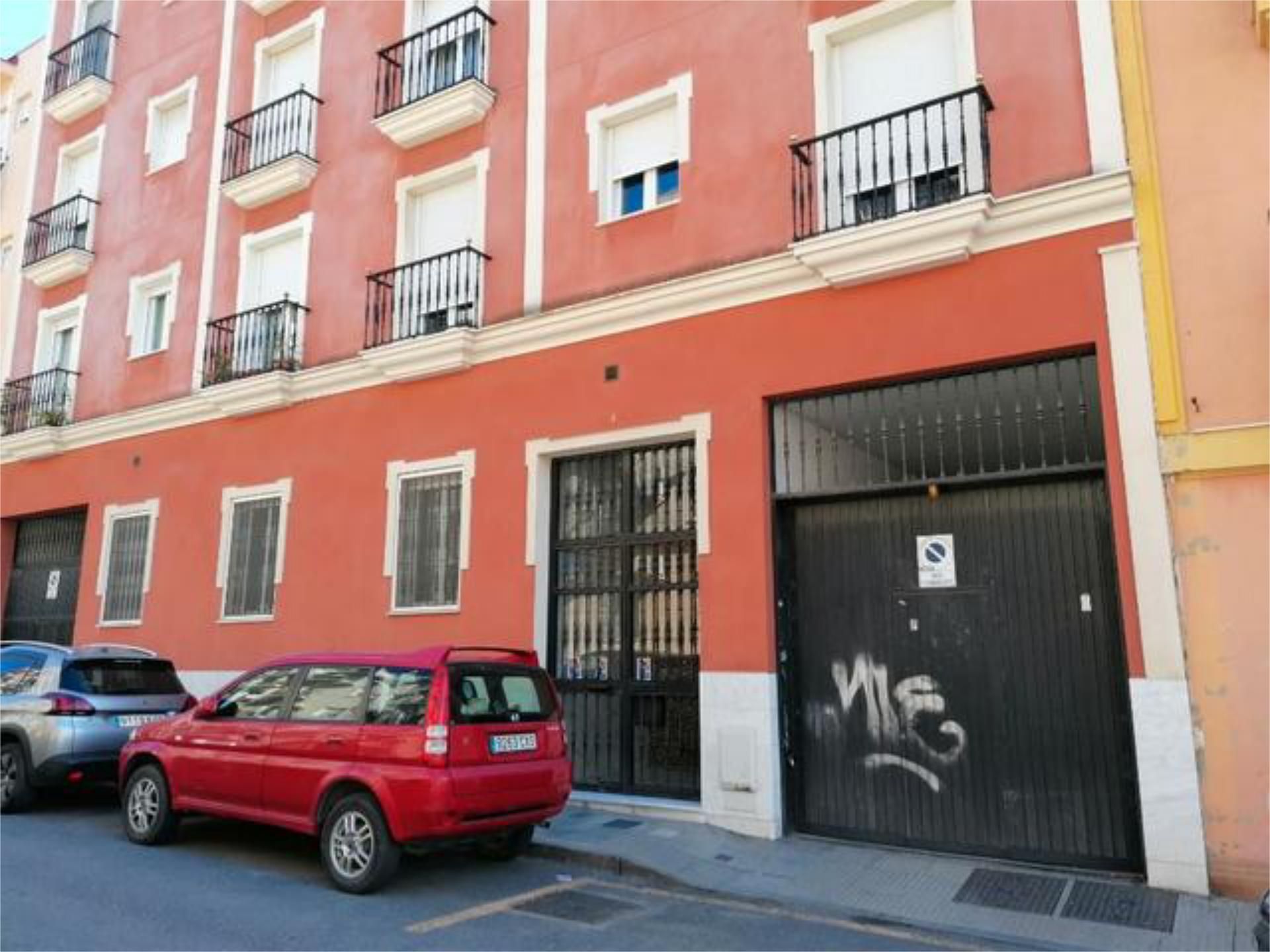 Garaje de alquiler en Reina Victoria - Matadero