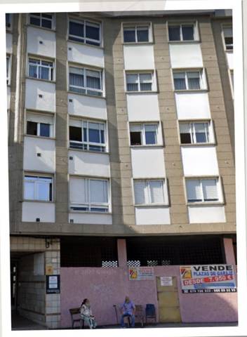 Local comercial en Venta en Avenida A Barca, 26 en San Salvador - Caeira