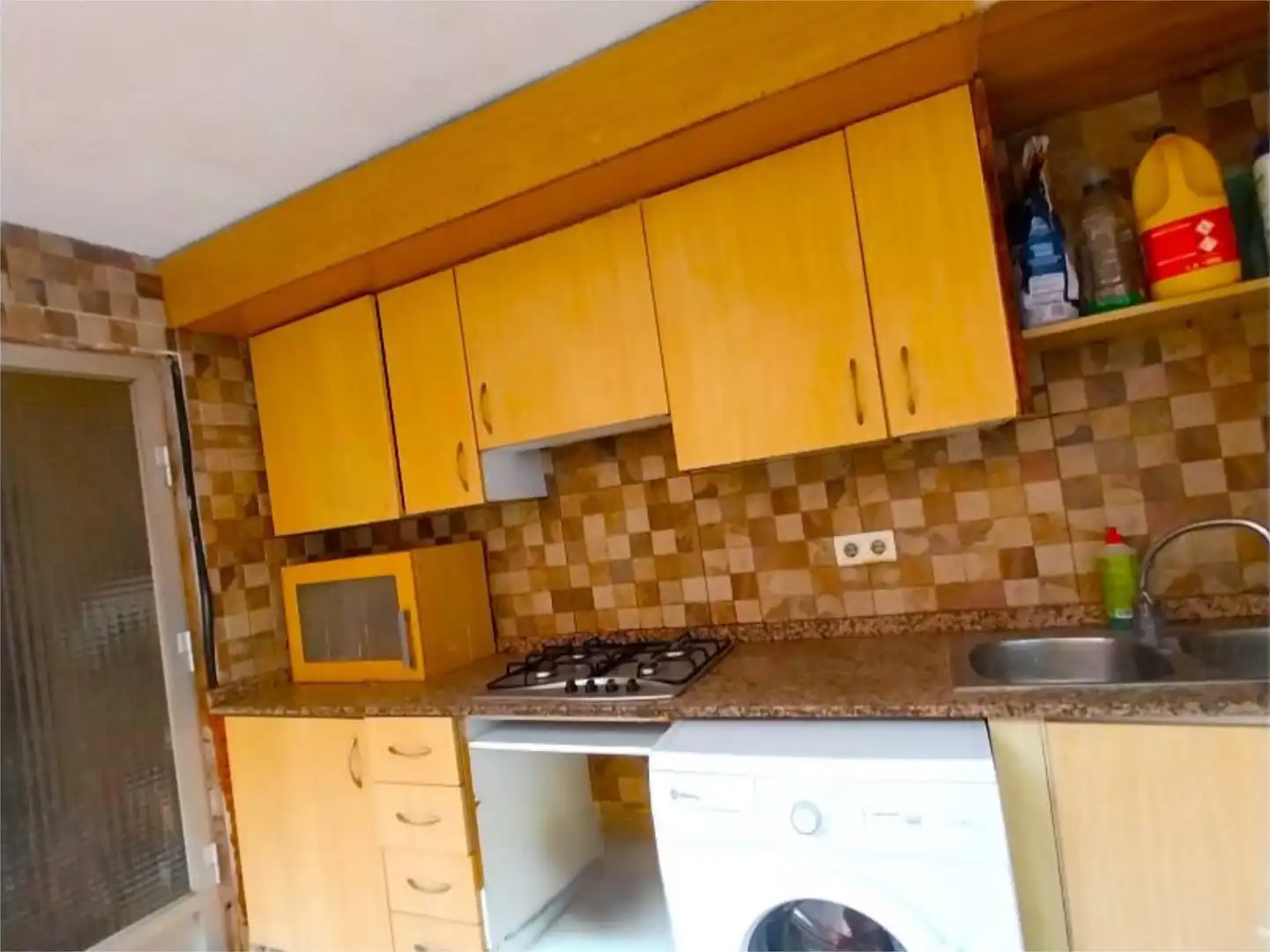 Room in Carrer del Músic José Torregrosa, 16, Villafranqueza Kitchen of Houses for share in Alicante / Alacant with Heating, Private garden and Terrace