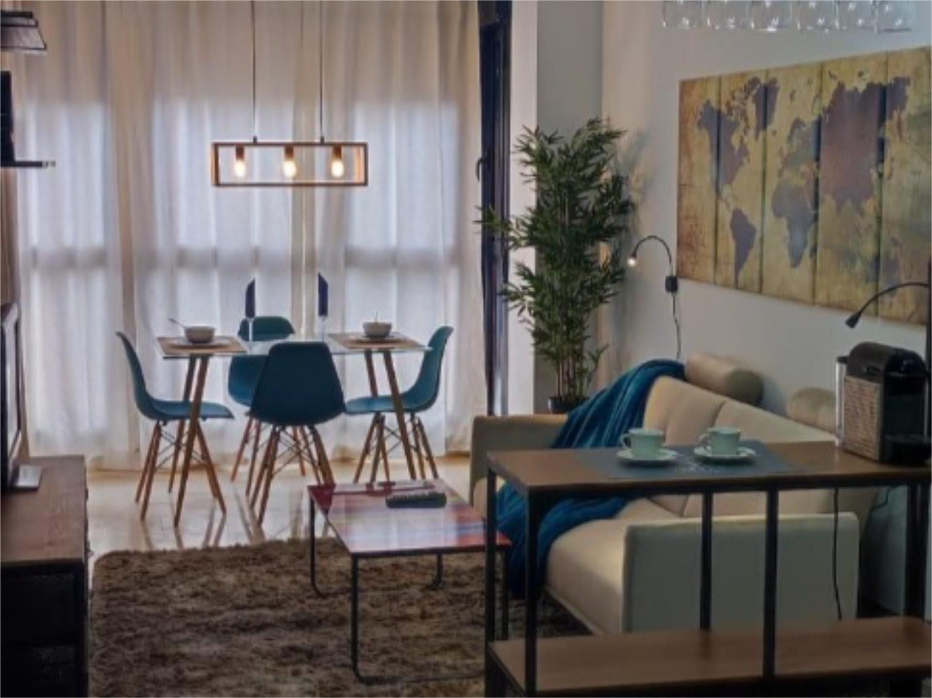 Living room of Flat to rent in  Valencia Capital  with Air Conditioner, Heating and Storage room