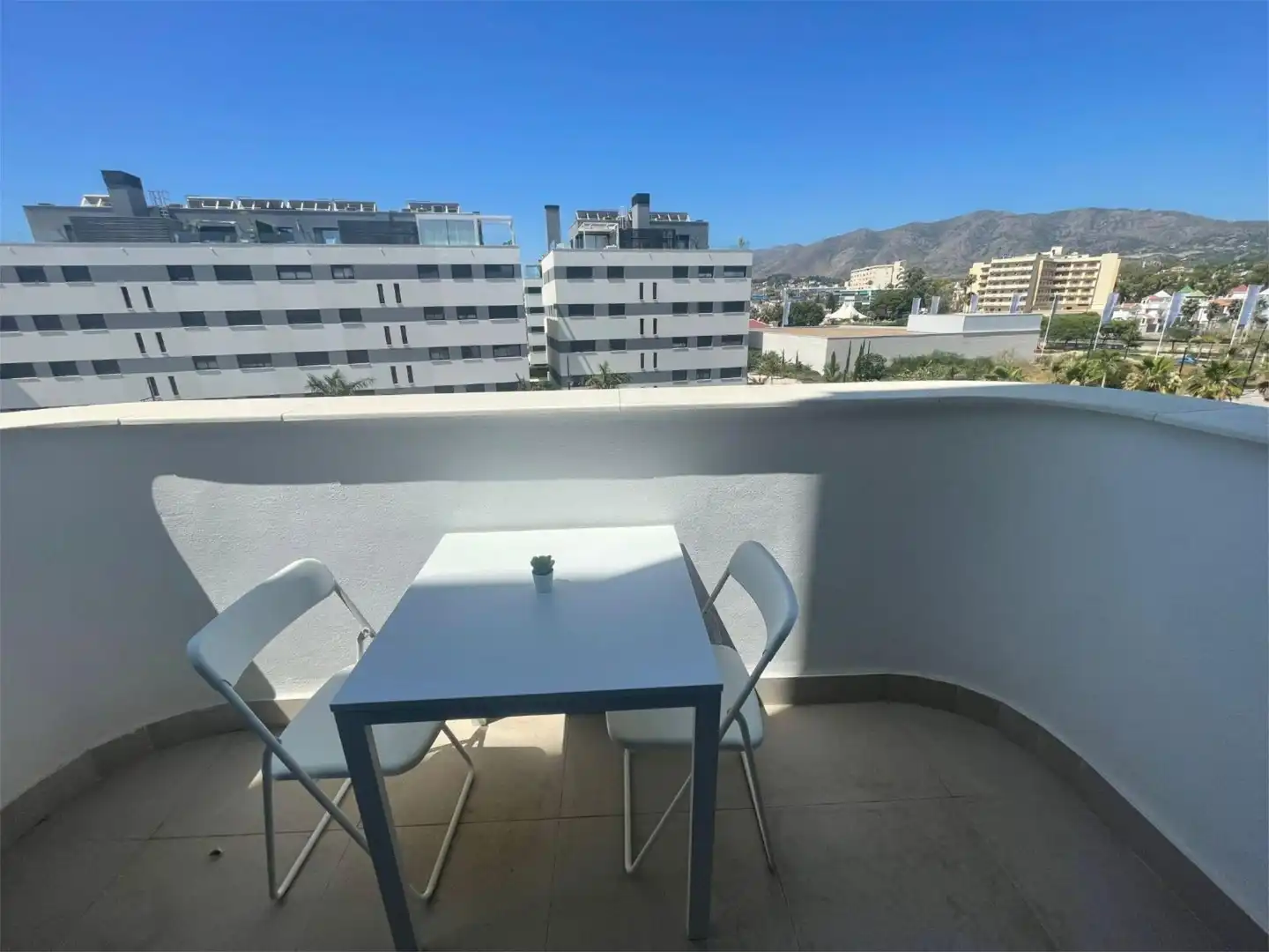 Wohnung zur Miete in Avenida Mar de Alborán, 2, Los Álamos Wohnung zur Miete in Avenida Mar de Alborán, 2, Los Álamos