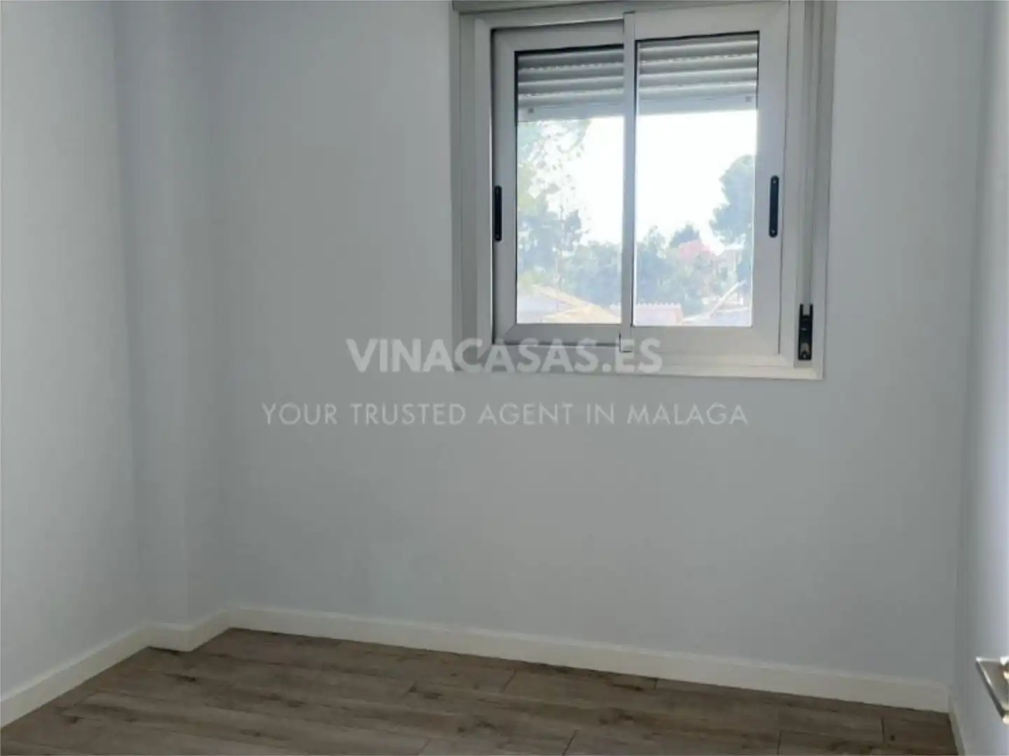 Piso en venta en Montemar Habitación de Piso en venta en Torremolinos con Aire acondicionado, Terraza y Trastero