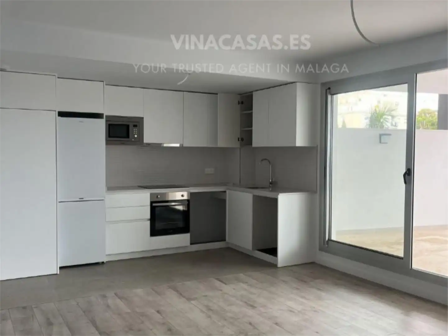 Piso en venta en Montemar Cocina de Piso en venta en Torremolinos con Aire acondicionado, Terraza y Trastero