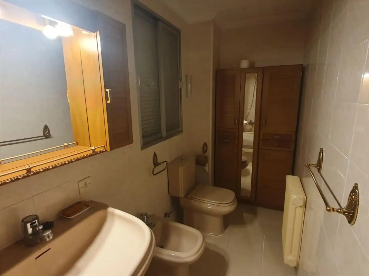 Piso de alquiler en Avenida Fernando Calzadilla, 17, Pardaleras Baño de Piso de alquiler en Badajoz con Calefacción, Parquet y Amueblado