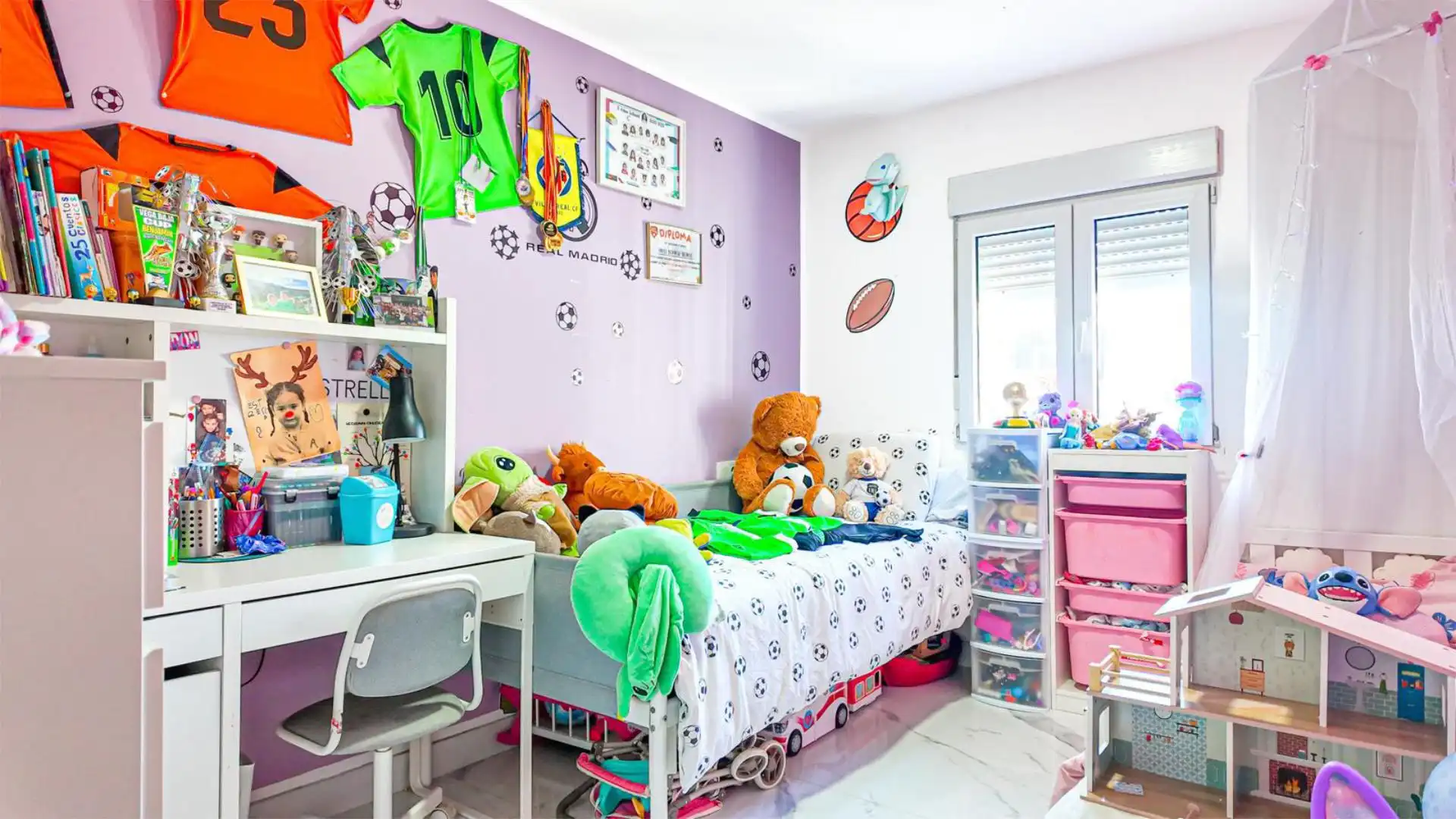 Habitación de Casa adosada en venta en Torrevieja con Aire acondicionado, Jardín privado y Trastero