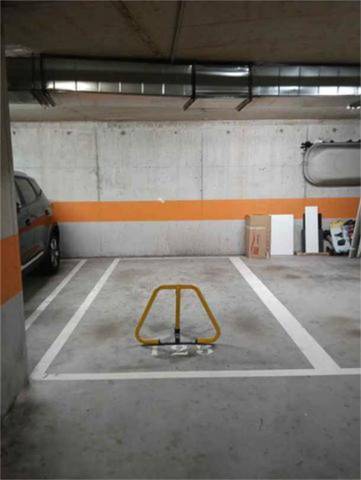 Garaje en Alquiler en Aiete