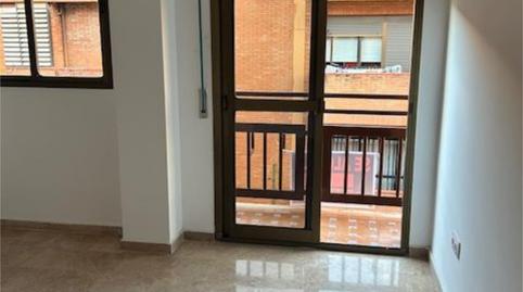 Photo 3 of Flat for rent in Calle Carlos de Cepeda, 3, La Buhaira,  Sevilla Capital