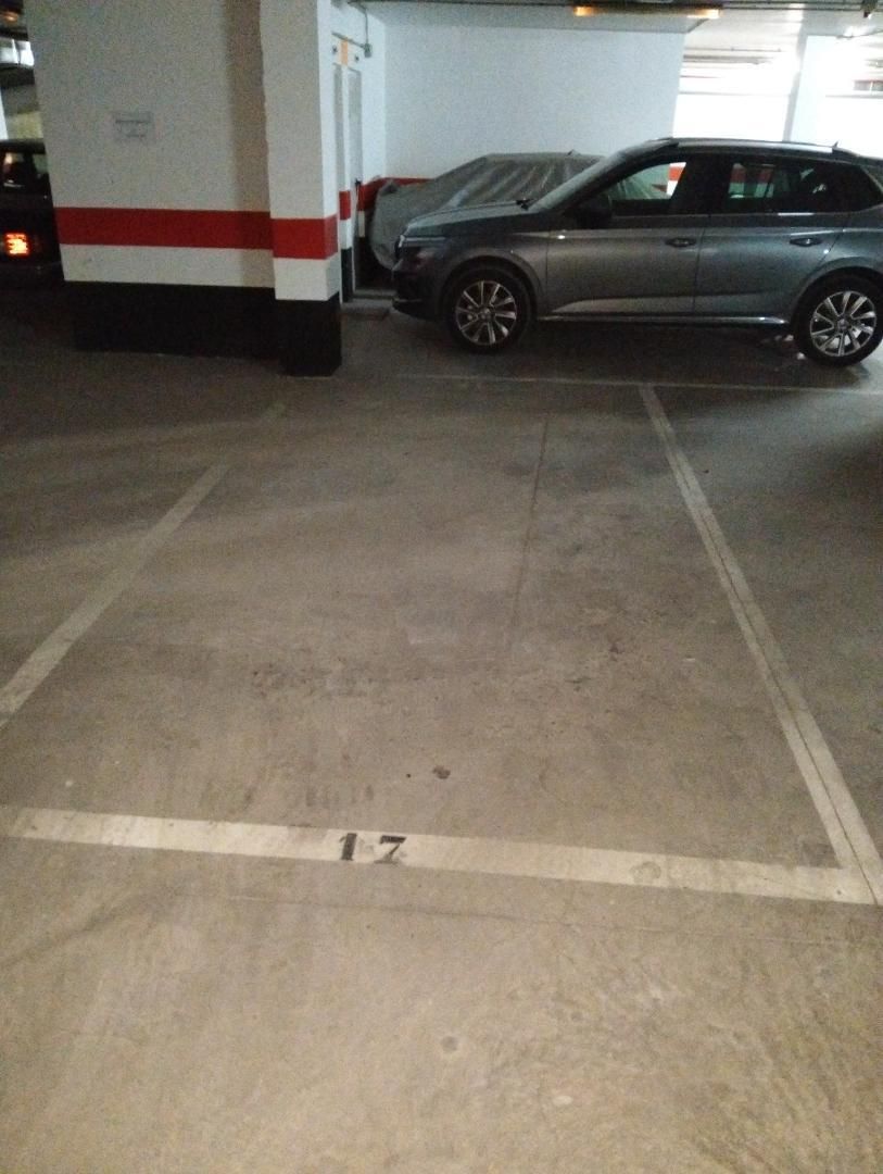 Parkplatz von Garage miete in Telde