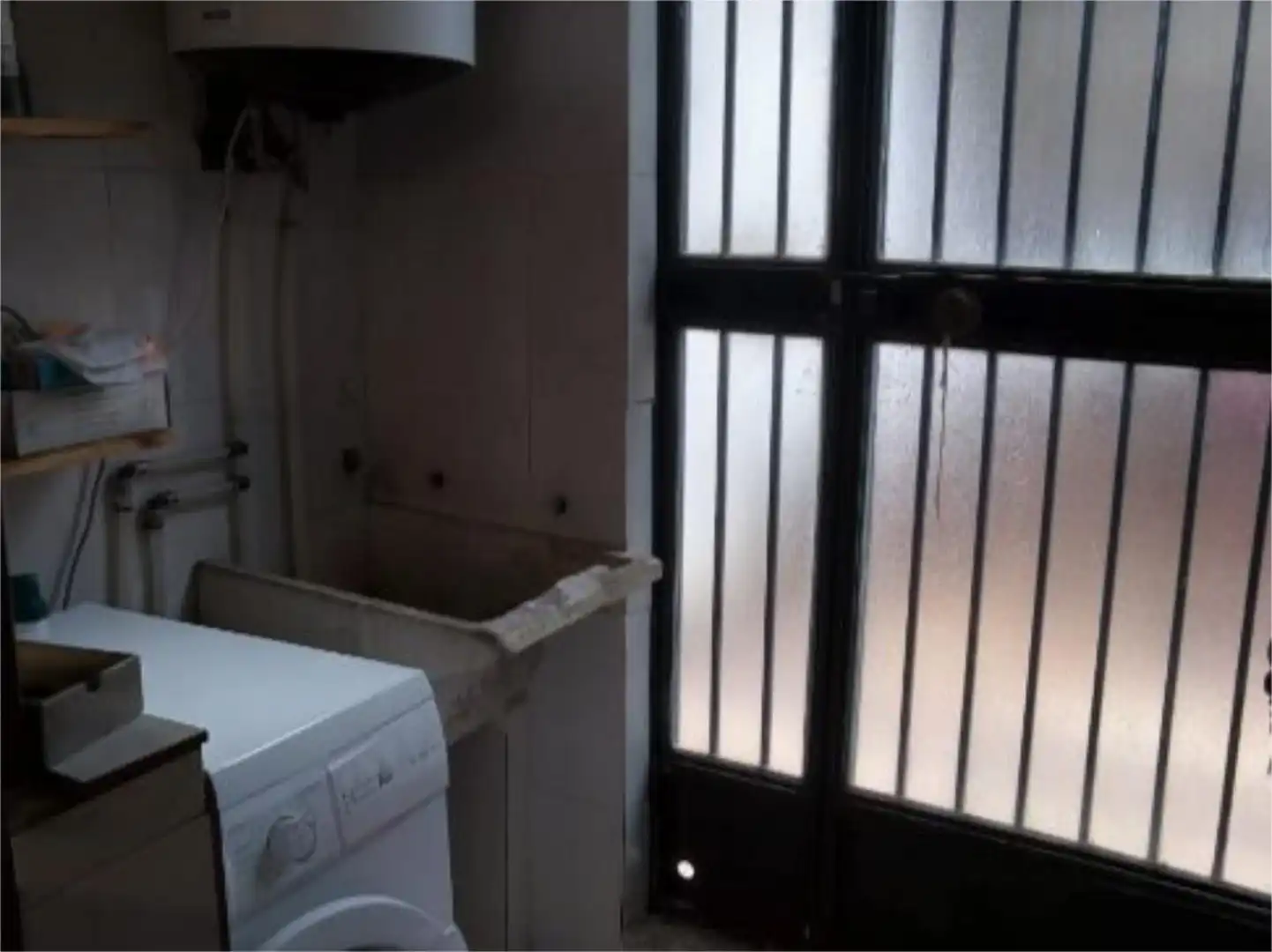 Flat for sale in Calle de Mariana Pineda, 3, Iznalloz Bathroom of Flat for sale in Iznalloz with Heating, Private garden and Terrace
