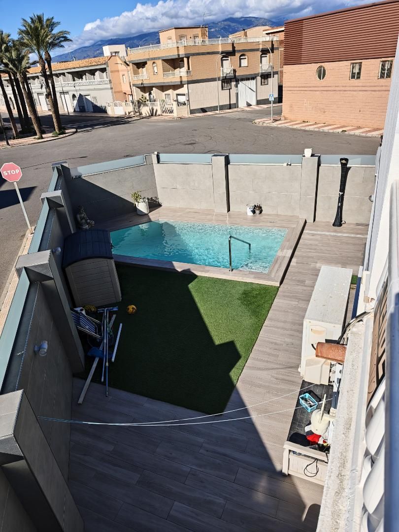 Piscina de Dúplex en venda en Roquetas de Mar amb Aire condicionat, Terrassa i Piscina
