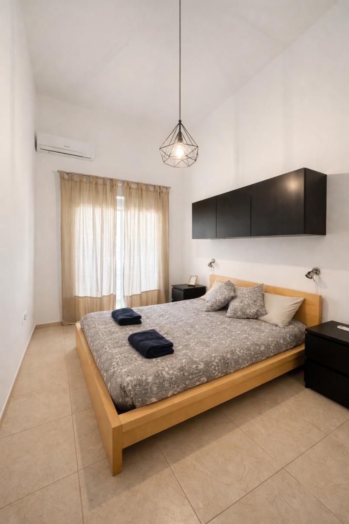 Bedroom of Flat to rent in Güímar  with Air Conditioner, Swimming Pool and Furnished