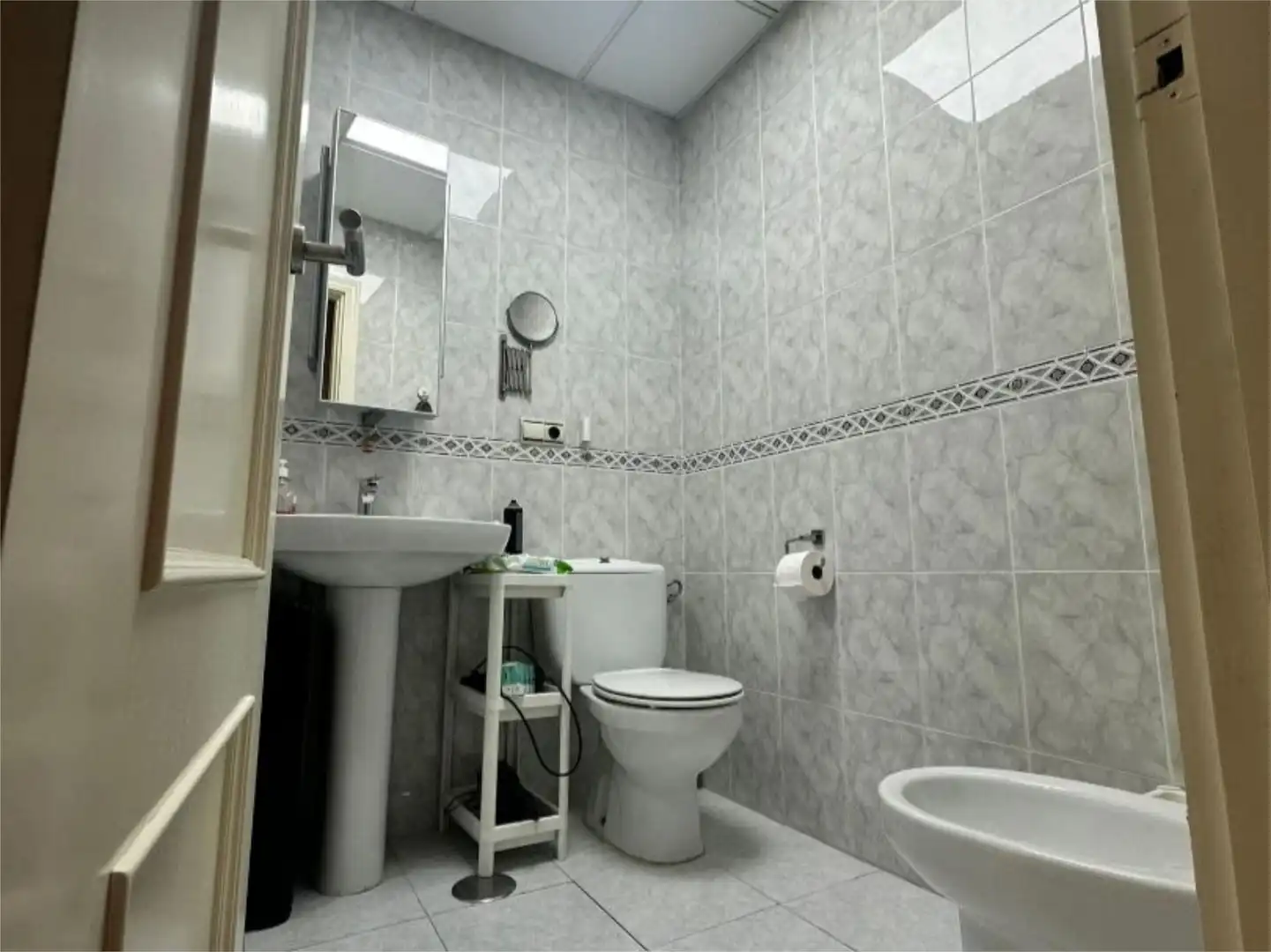 Piso en venta en Calle de Santo Cristo, 29, Cabra Baño de Piso en venta en Cabra con Aire acondicionado, Calefacción y Parquet