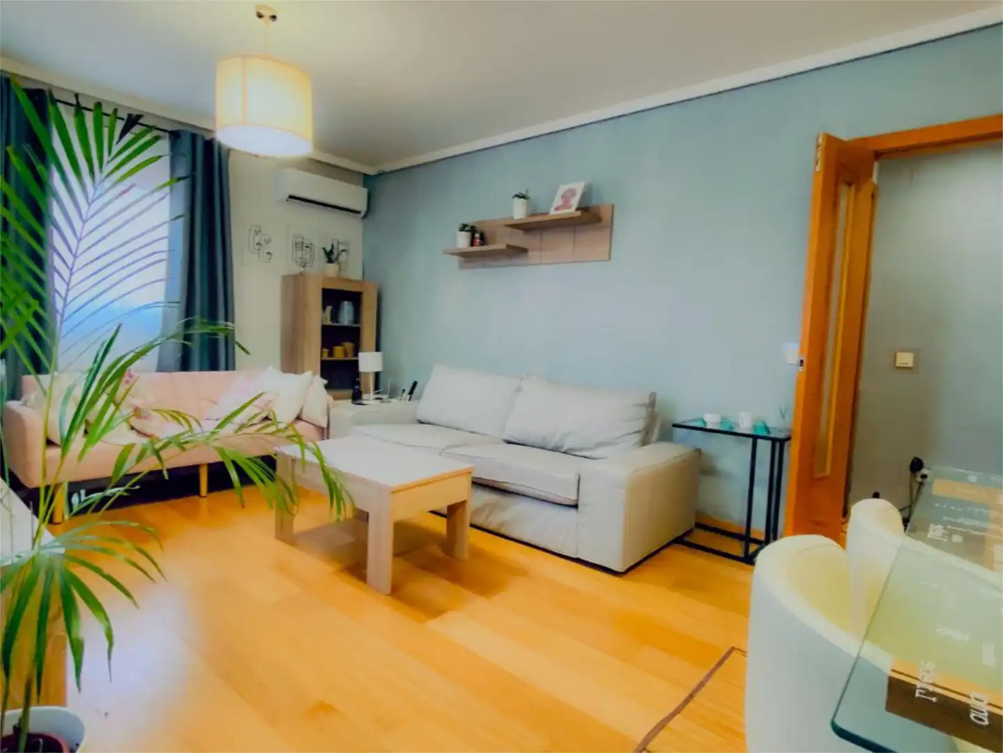 Sala de estar de Piso de alquiler en Madrid con Aire acondicionado, Calefacción y Parquet