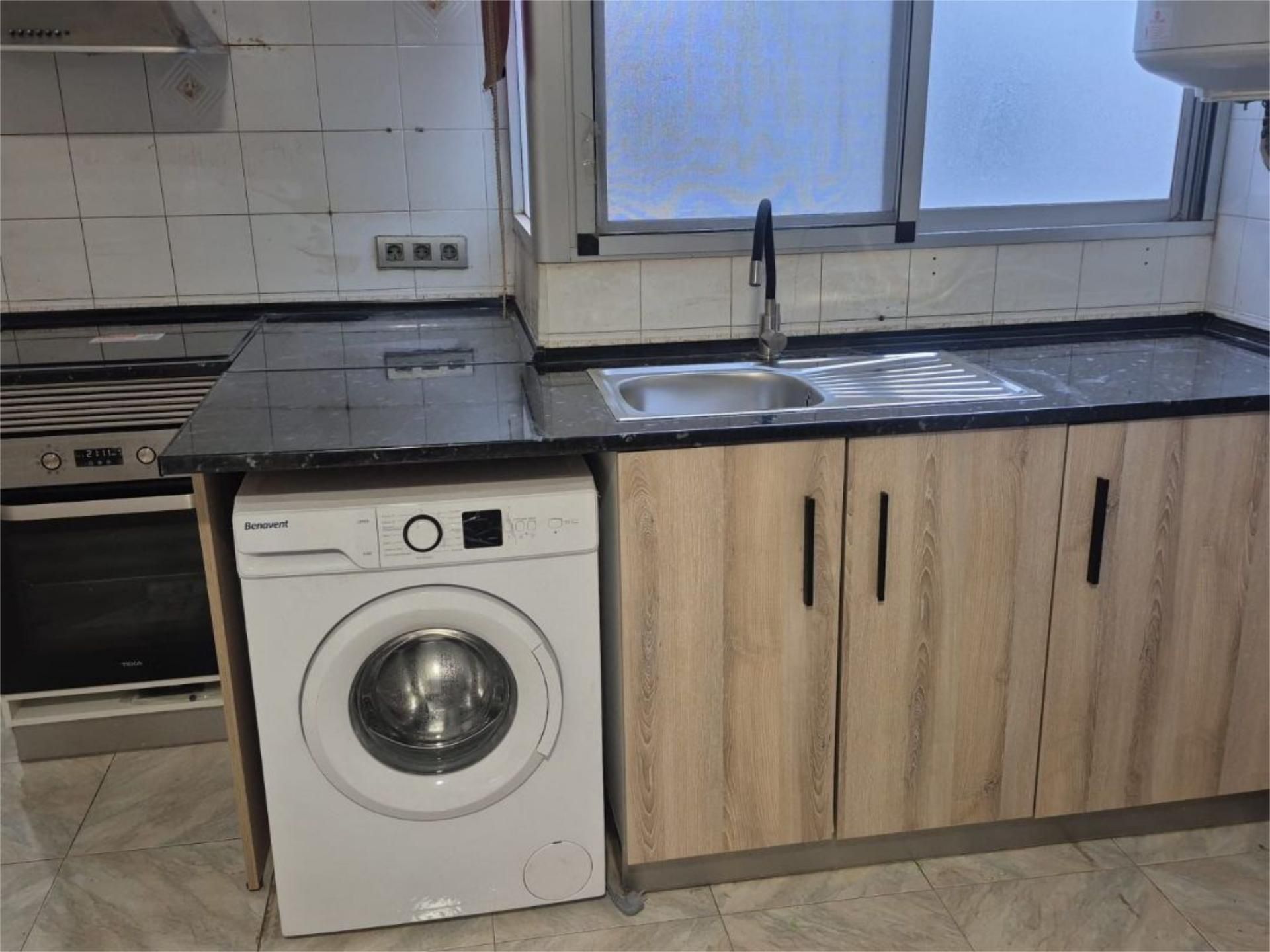 Pis de lloguer a Carrer de Ricard Carreras, 10, Plaza Donoso Cortés - Avenida Magdalena