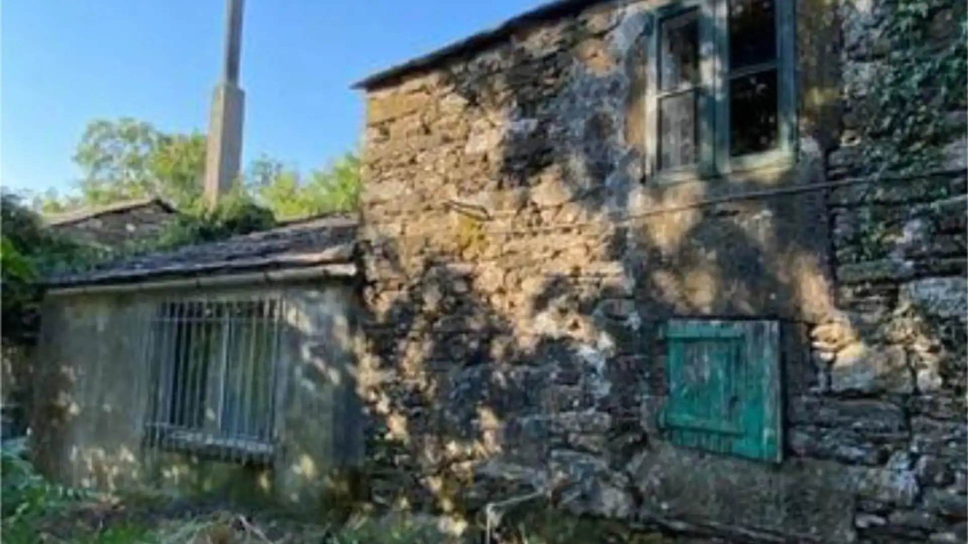 Vista exterior de Casa o chalet en venta en Paradela