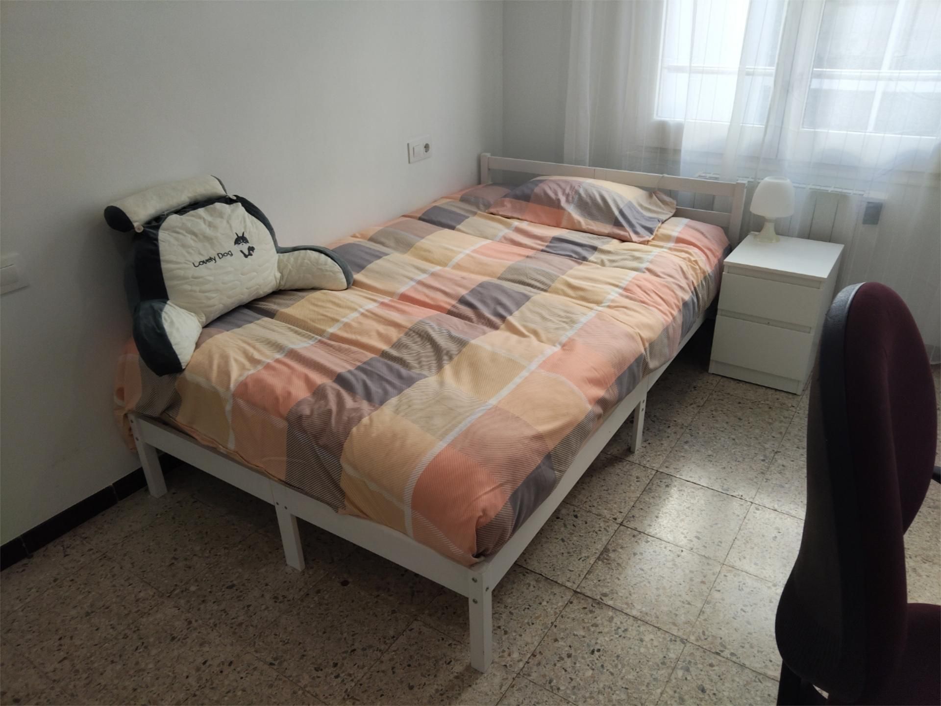 Bedroom of Flat to share in Figueres  with Heating, Furnished and Balcony