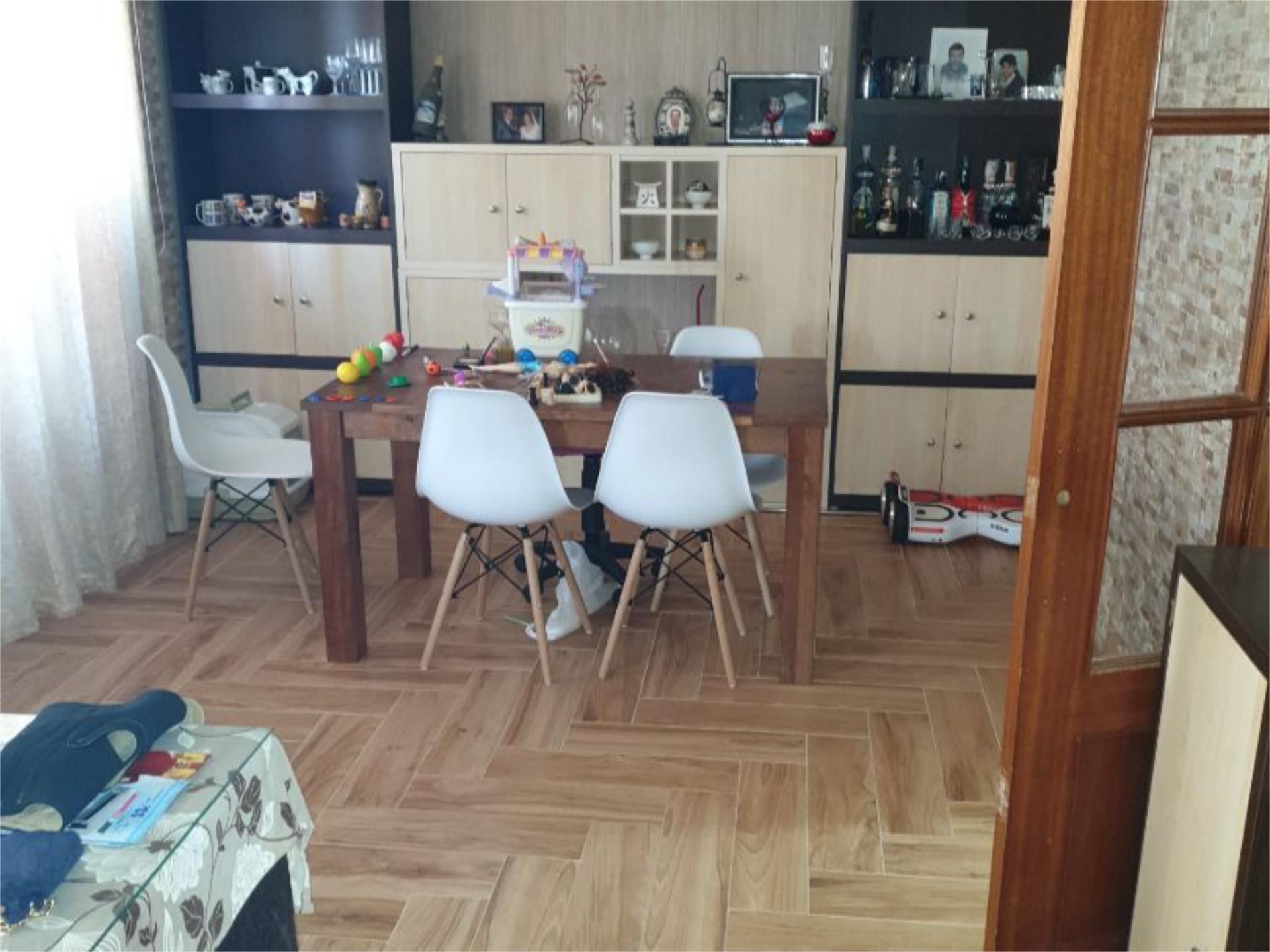 Piso en venta en Plaza las Tendillas, 11, Parque Alcosa