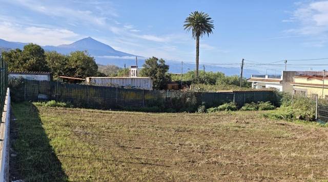 Terreno en Venta en Calle la Caridad, 19 en Tacoronte - Los Naranjeros