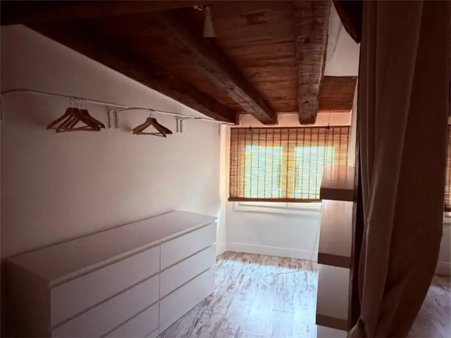 Attic for rent in Calle de la Princesa, 10, Universidad - Malasaña Bedroom of Attic for rent in Madrid Capital with Air Conditioner and Terrace