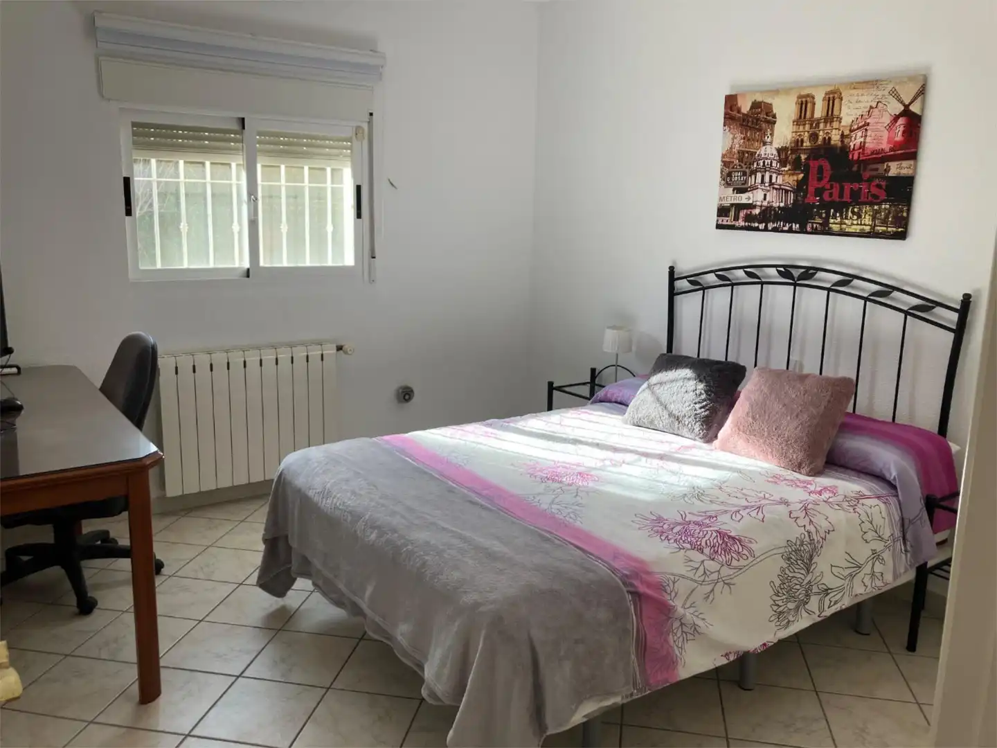 Habitación de Casa o chalet en venta en La Nucia con Aire acondicionado, Calefacción y Jardín privado