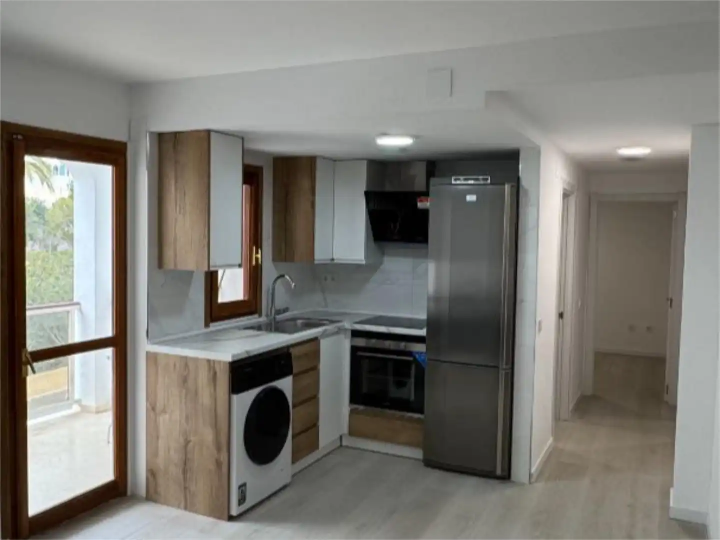 Piso en venta en Calle Ascar, 3, Mascarat Cocina de Piso en venta en Altea con Terraza, Piscina y Parking comunitario