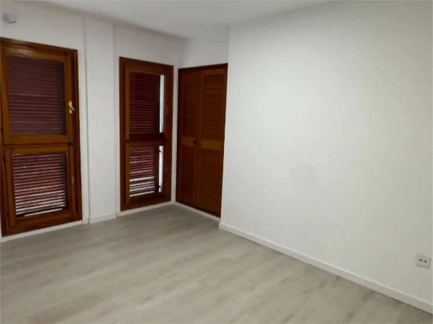 Piso en venta en Calle Ascar, 3, Mascarat Piso en venta en Altea con Terraza, Piscina y Parking comunitario