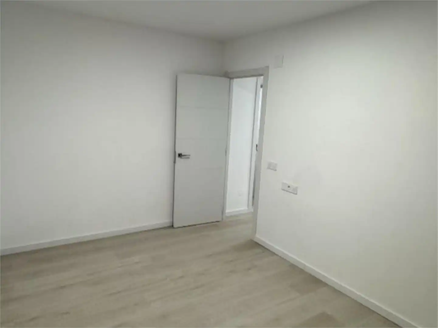 Piso en venta en Calle Ascar, 3, Mascarat Habitación de Piso en venta en Altea con Terraza, Piscina y Parking comunitario