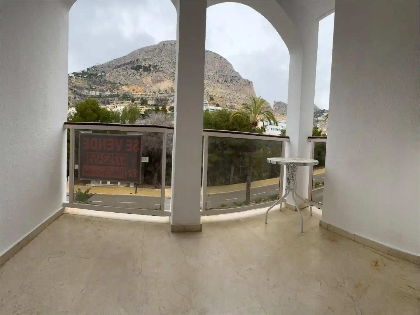 Piso en venta en Calle Ascar, 3, Mascarat Vista exterior de Piso en venta en Altea con Terraza, Piscina y Parking comunitario