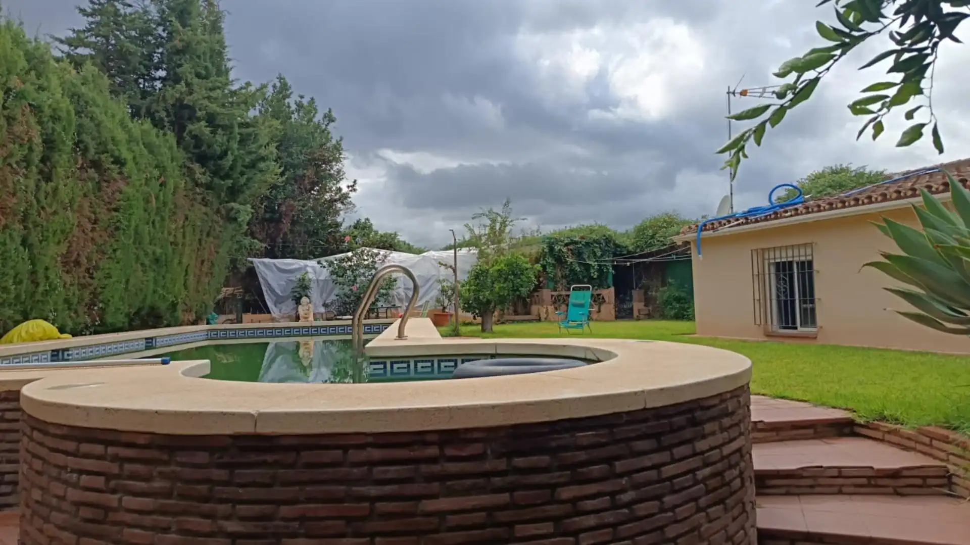 Casa adosada en venda a Camino de las Agonias Alta, 14, Centro Piscina de Casa adosada en venda en Alhaurín El Grande