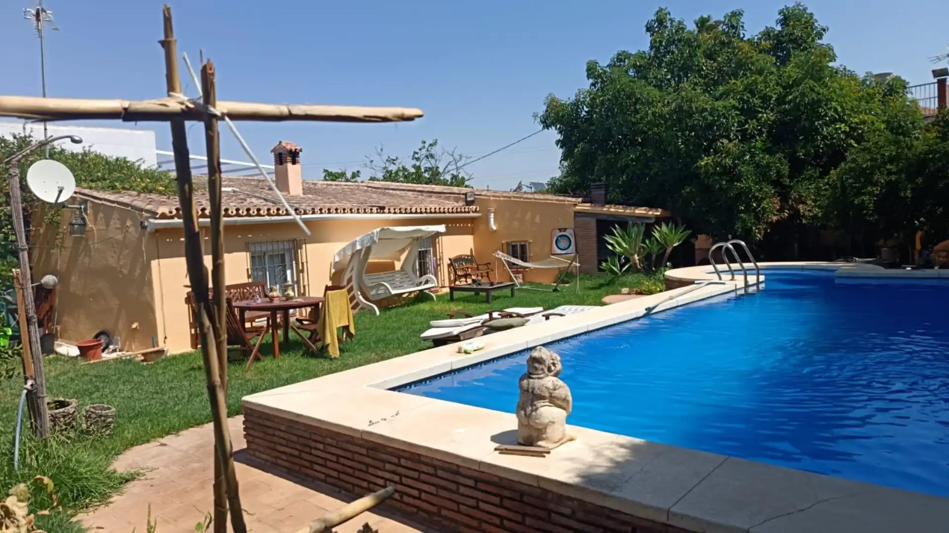 Casa adosada en venda a Camino de las Agonias Alta, 14, Centro Jardí de Casa adosada en venda en Alhaurín El Grande