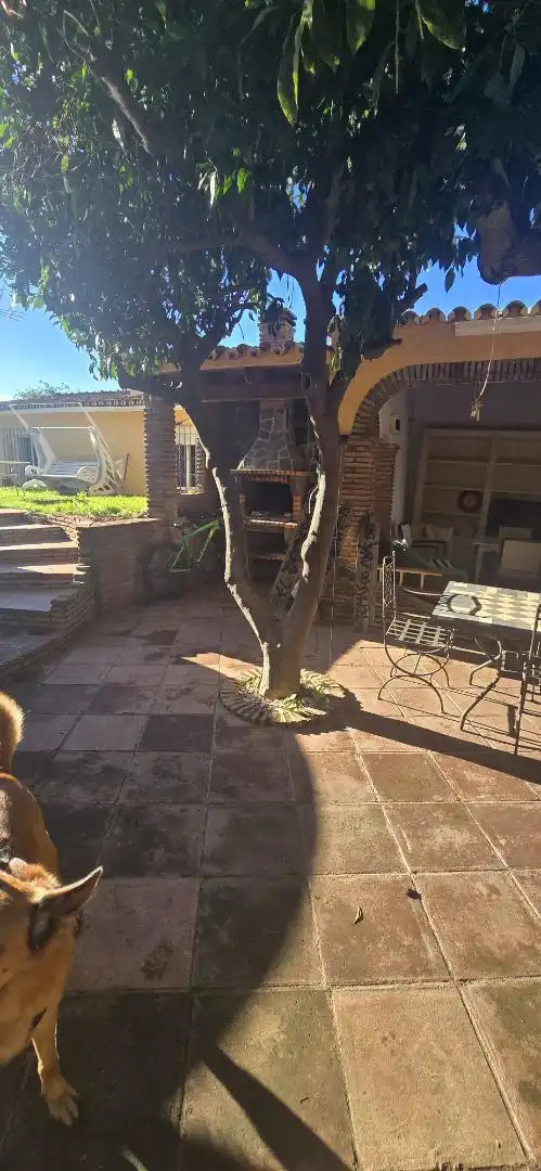 Casa adosada en venda a Camino de las Agonias Alta, 14, Centro Jardí de Casa adosada en venda en Alhaurín El Grande