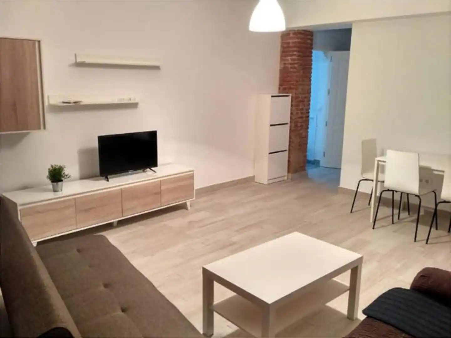 Apartament de lloguer a Miralvalle - Av. Virgen del Puerto - La Data