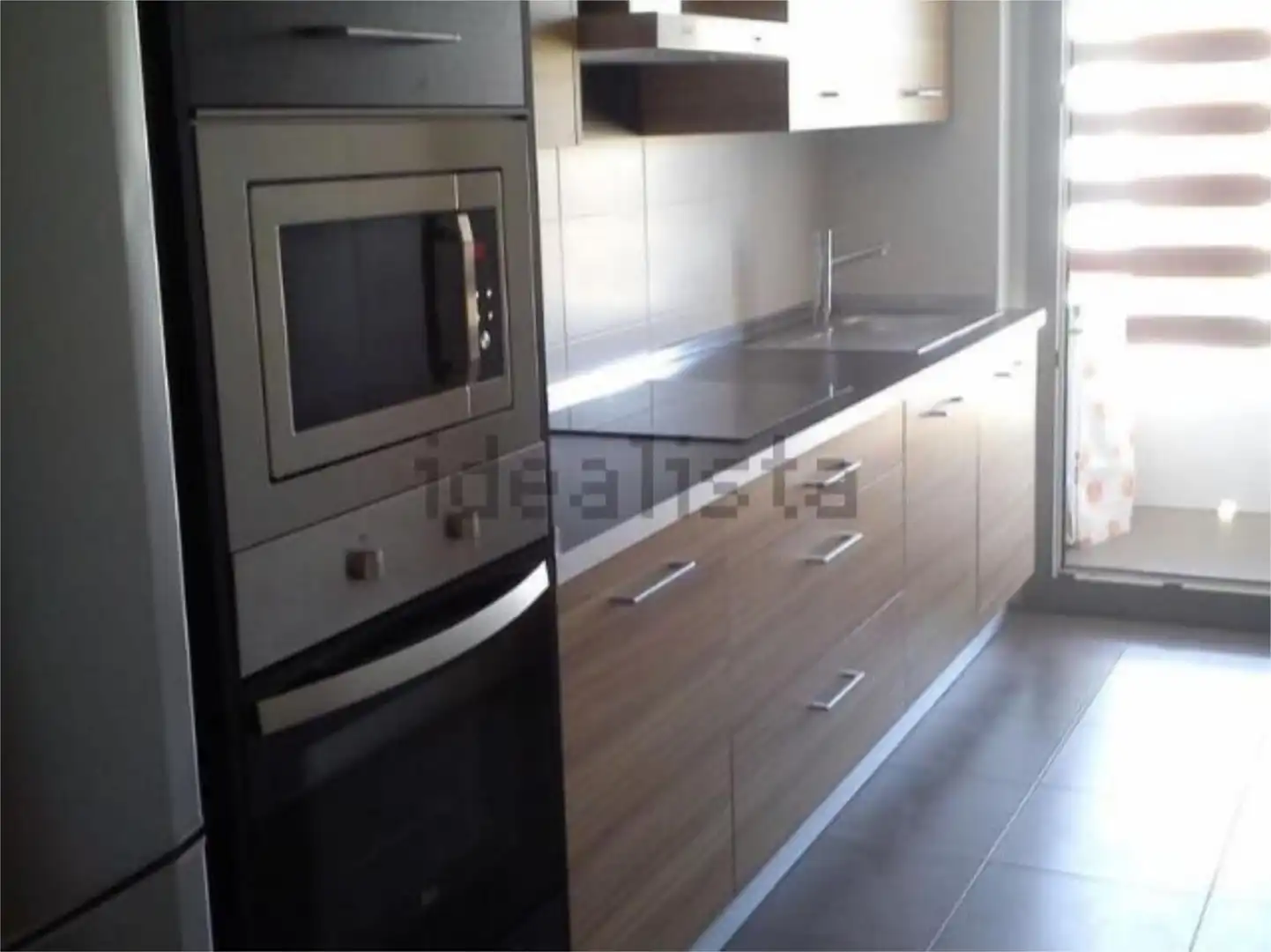 Küche von Wohnung zur untervermieten in Murcia mit Klimaanlage, Heizung und Terrasse