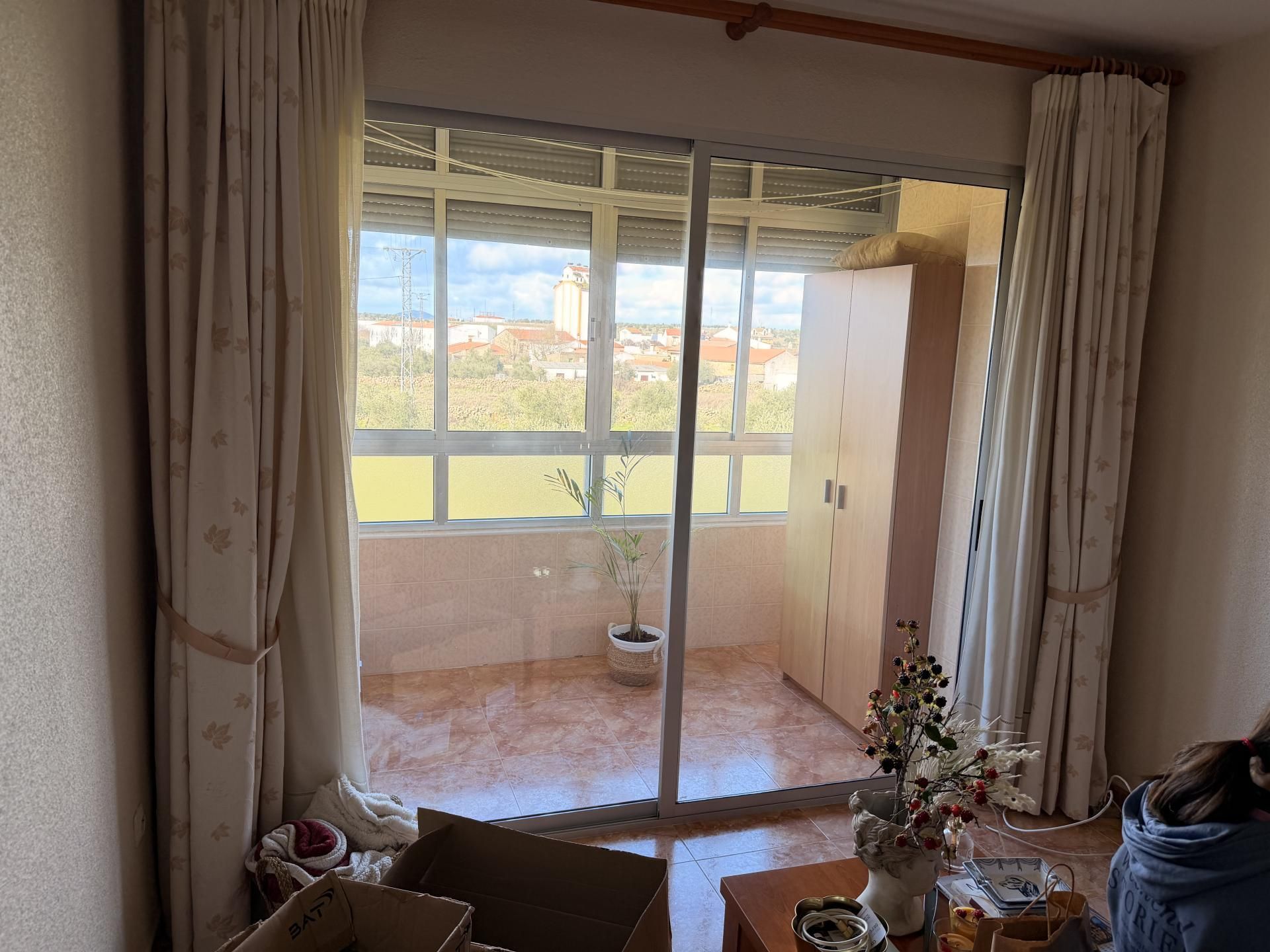 Habitación de Piso de alquiler en Torremocha con Aire acondicionado, Jardín privado y Terraza