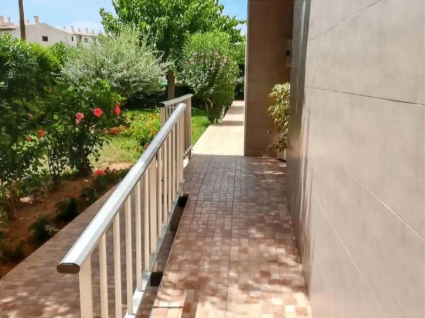 Wohnung zur Miete in Carrer Apòstol Santiago, 75, La Curva Terrasse von Wohnung zur Miete in Benicasim / Benicàssim mit Klimaanlage, Terrasse und Möbliert