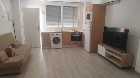 Photo 2 of Flat to rent in Calle Eduardo Carvajal, 3, Carranque - Haza Cuevas, Málaga Capital