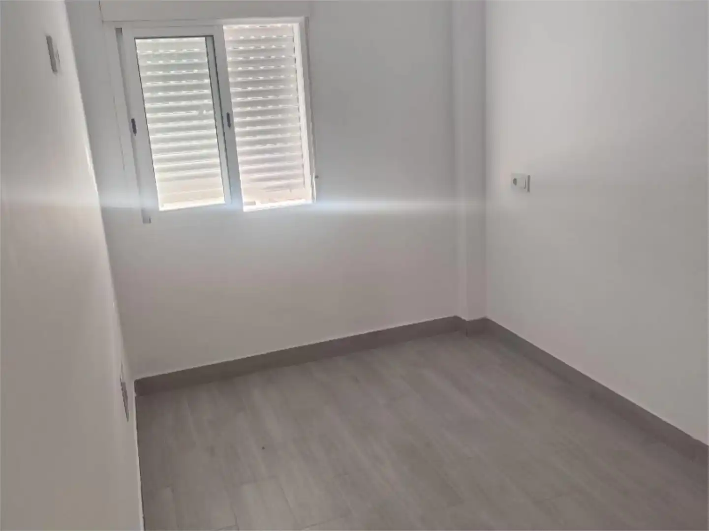 Pis de lloguer a Calle Eduardo Carvajal, 3, Carranque - Haza Cuevas Dormitori de Pis de lloguer en Málaga Capital amb Aire condicionat