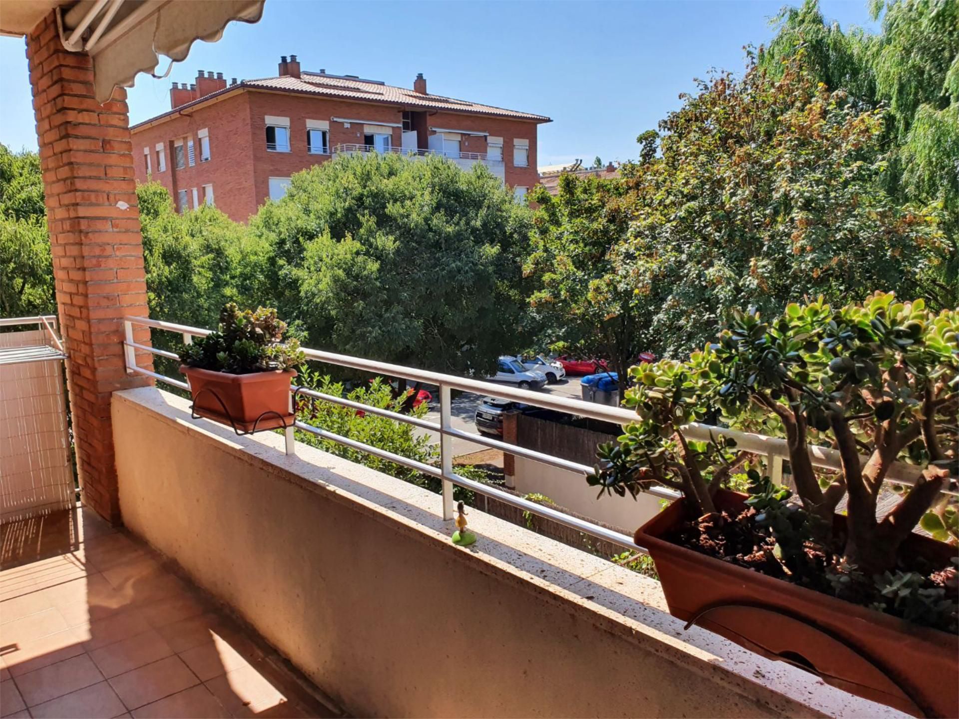 Flat to rent in Carrer de Josep Carner, 11, Coll Favà