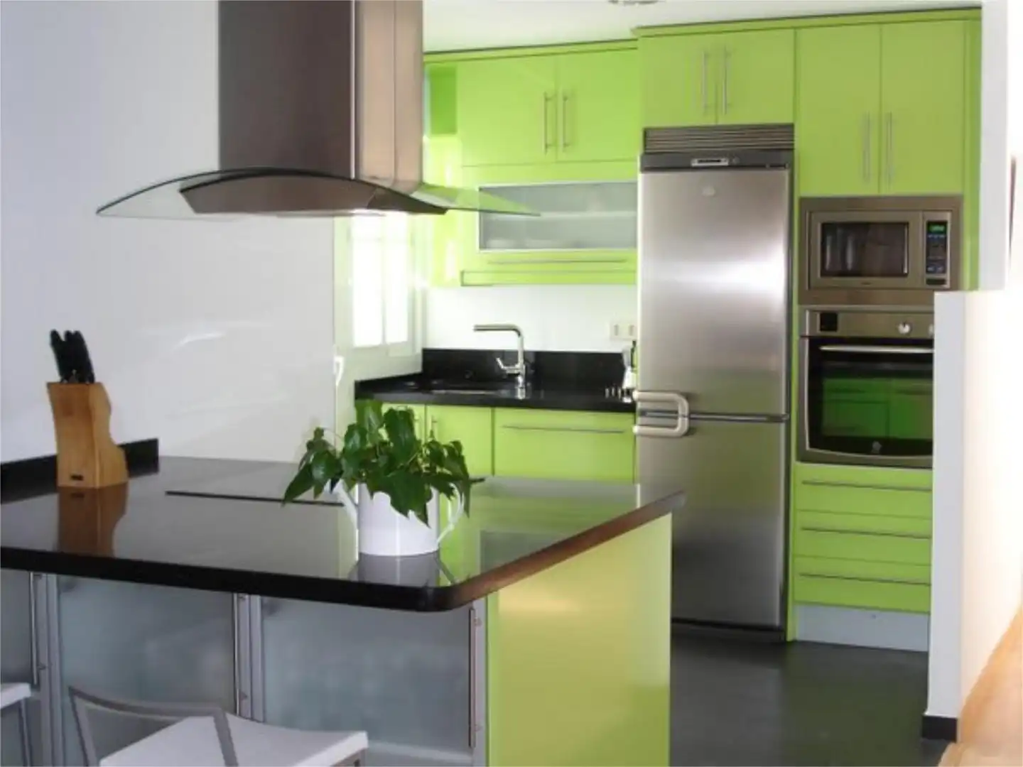 Piso en venta en Calle Los Califas, 1, Centro Cocina de Piso en venta en Salobreña con Aire acondicionado y Balcón