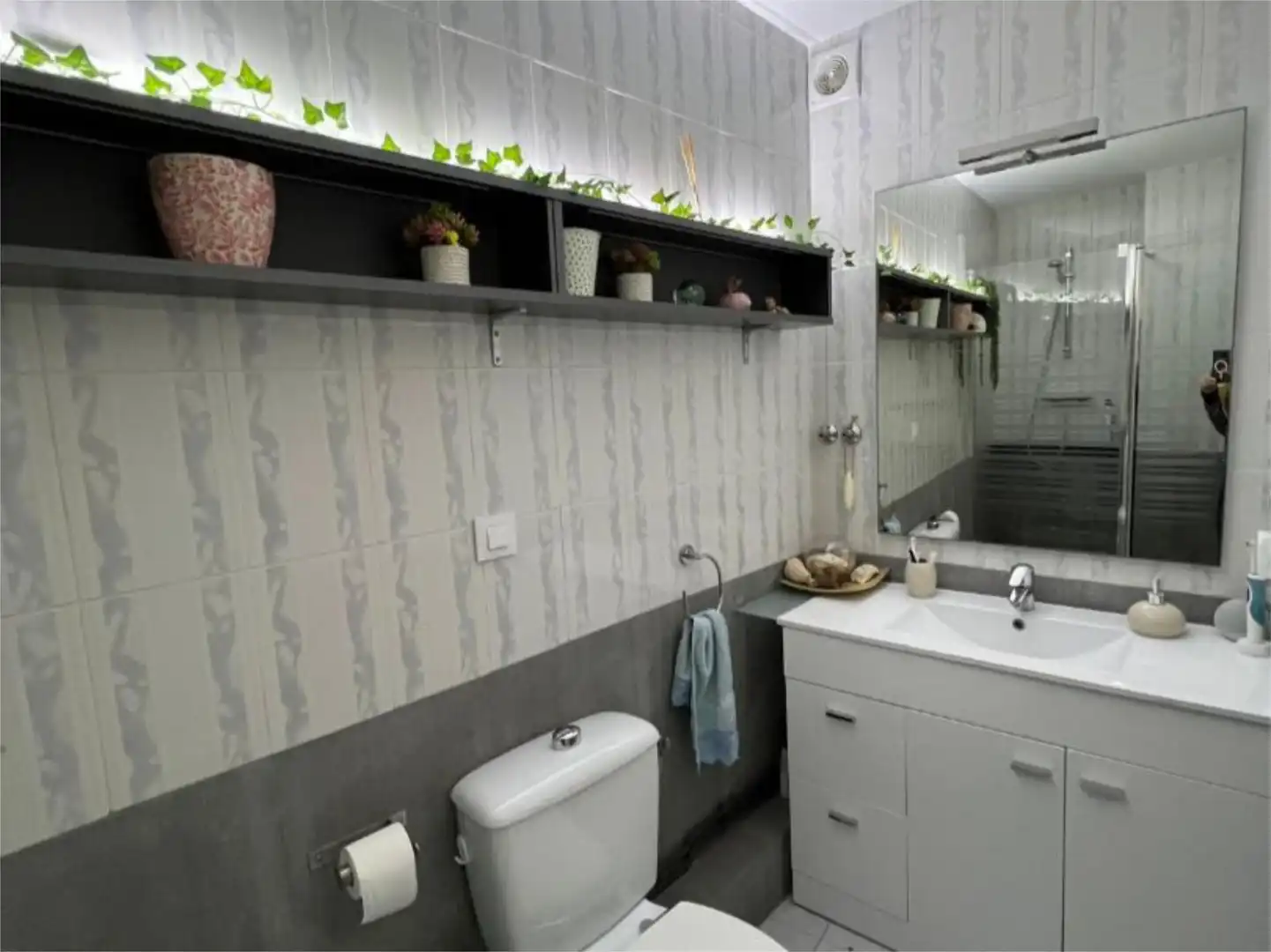 Piso en venta en Carrer Bonaventura Adroher, 8, Centre Baño de Piso en venta en Sant Pol de Mar con Aire acondicionado, Calefacción y Terraza