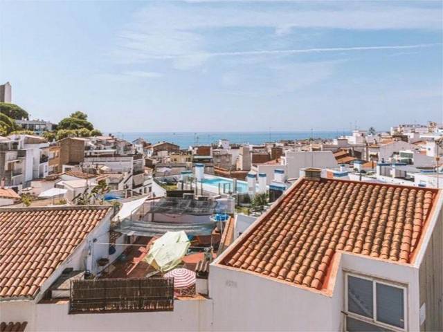 Piso en Venta en Carrer Bonaventura Adroher, 8 en Centre