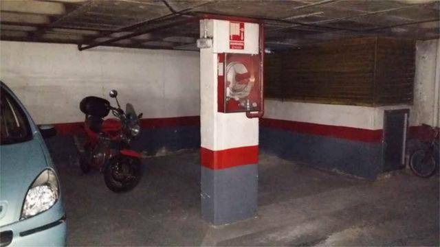 Garaje en Alquiler en La Alhóndiga