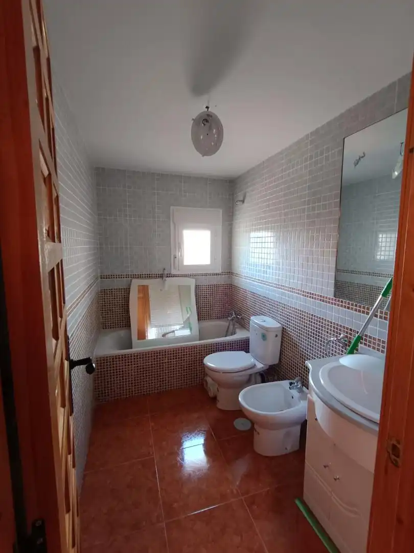 Casa o chalet en venta en Avenida de Portugal, 41, El Viso de San Juan Baño de Casa o chalet en venta en El Viso de San Juan con Terraza, Piscina y Balcón