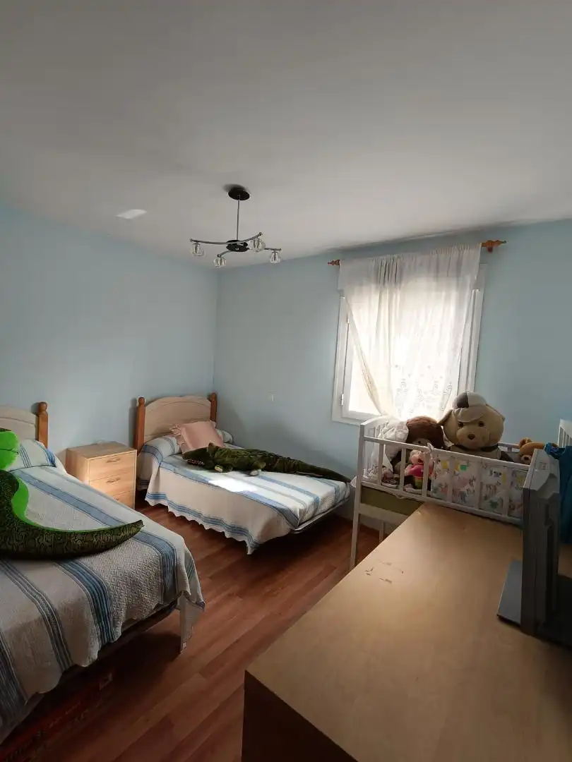 Casa o chalet en venta en Avenida de Portugal, 41, El Viso de San Juan Habitación de Casa o chalet en venta en El Viso de San Juan con Terraza, Piscina y Balcón