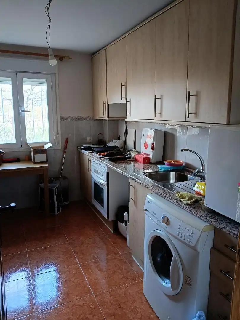 Casa o chalet en venta en Avenida de Portugal, 41, El Viso de San Juan Cocina de Casa o chalet en venta en El Viso de San Juan con Terraza, Piscina y Balcón