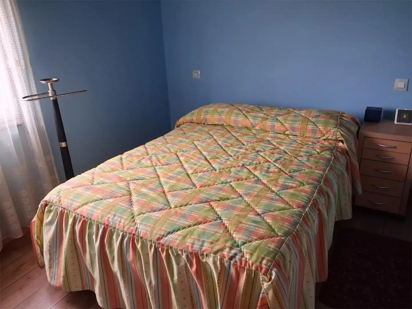 Habitación de Casa adosada en venta en Oviedo 
