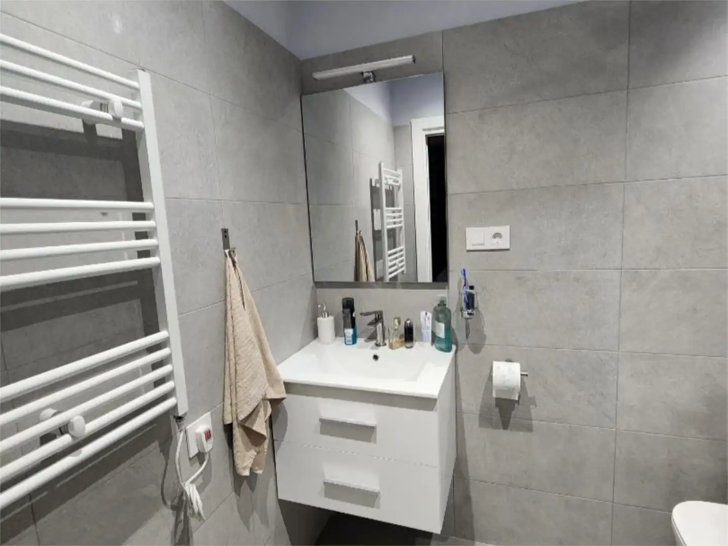 Flat for rent in Calle Torres Quevedo, 4, La Vega - La Sal Bathroom of Flat for rent in León Capital