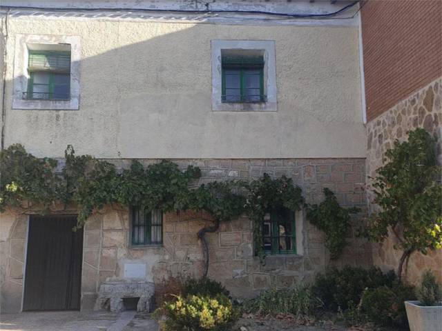 Casa adosada en Venta en Plaza Padre Serna, 3 en Villasandino