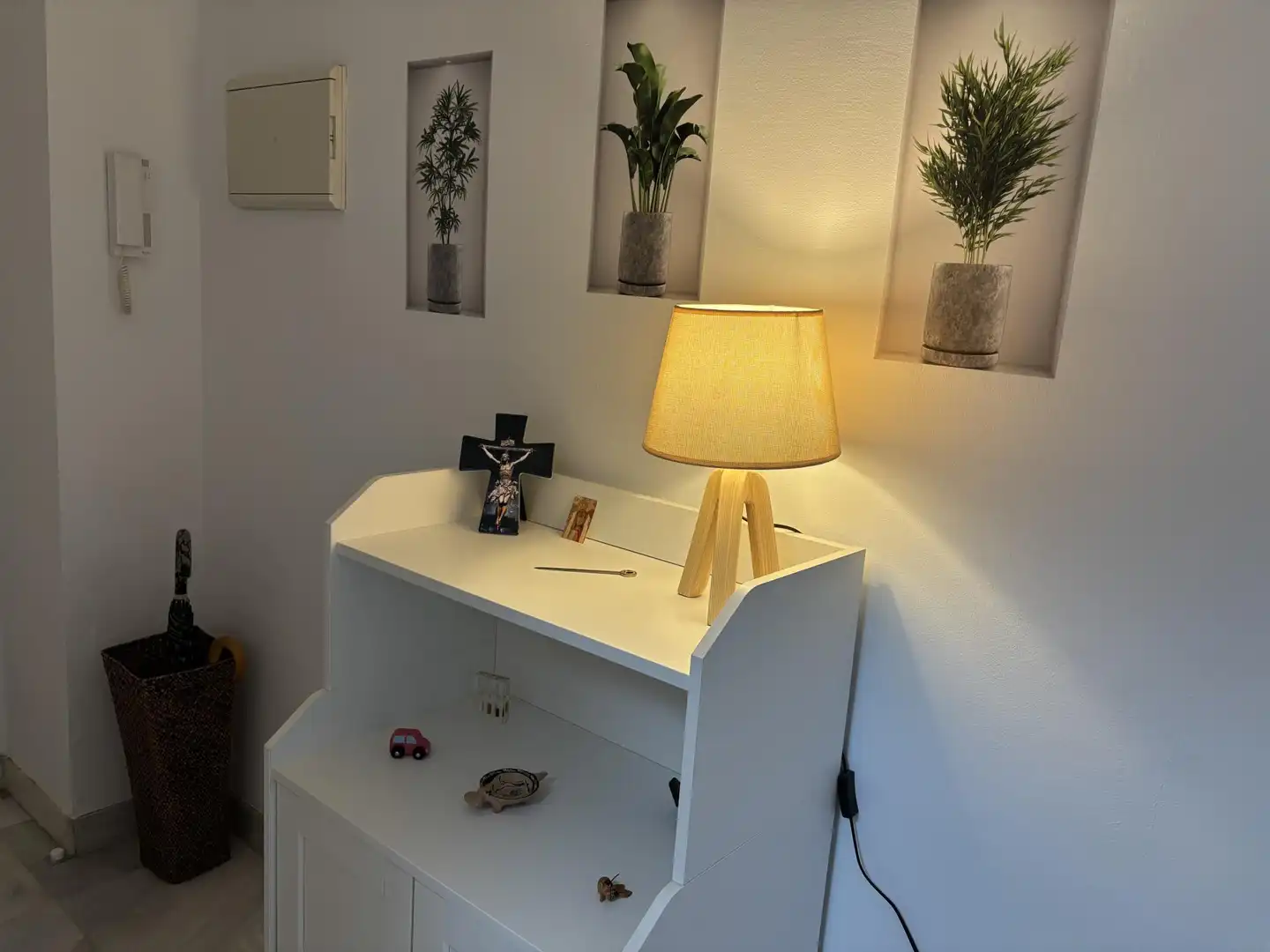 Bedroom of Flat for share in Sevilla  with Air Conditioner, Heating and Furnished