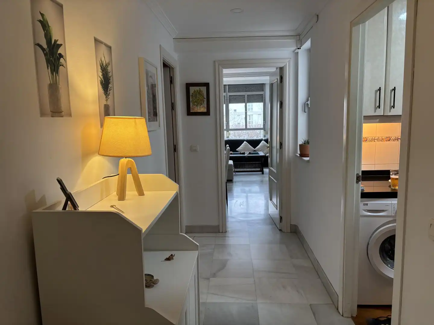 Flat for share in Sevilla  with Air Conditioner, Heating and Furnished